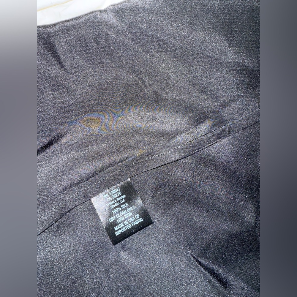 Nili Lotan Isabella Silk Cami in black - Picture 16 of 16